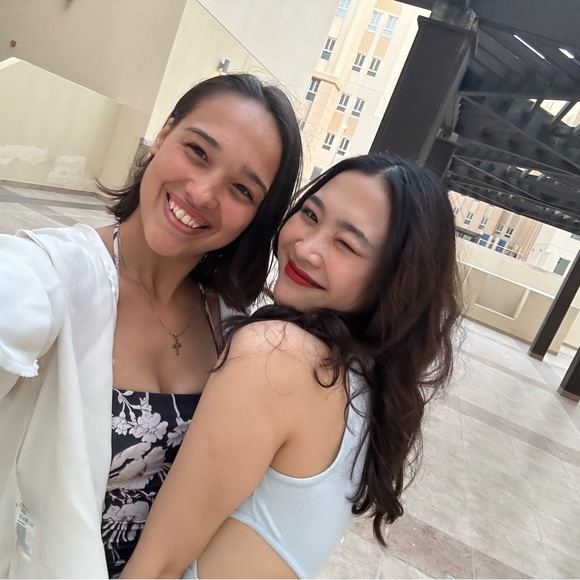 Meet your Posher, Tayleah ❤️🌞😇 - Picture 9 of 11